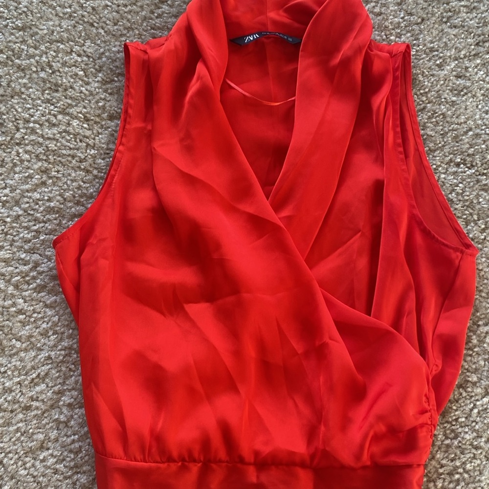 Zara red satin top - Picture 2 of 2